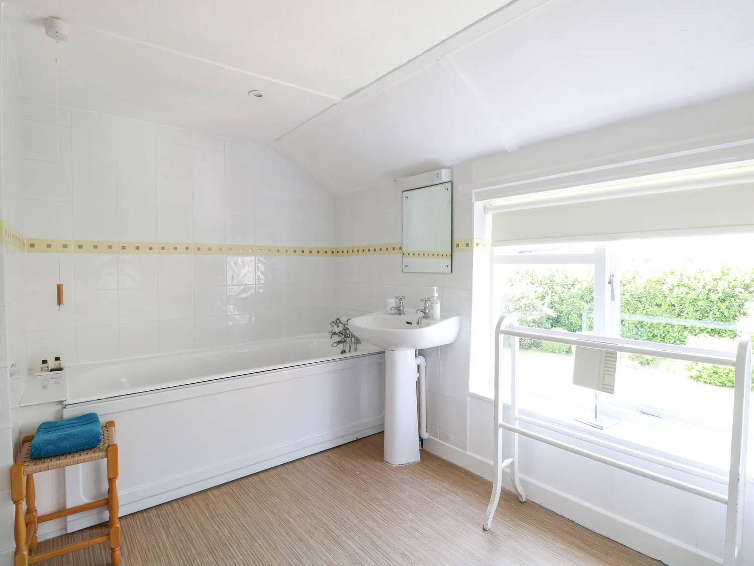 sc_1715616117_24558_86